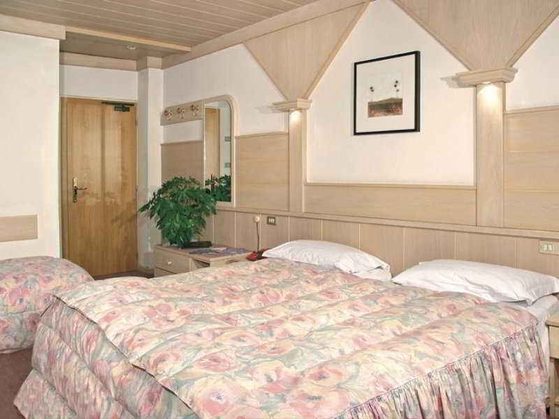 Hotel Grohmann Campitello di Fassa Exterior foto