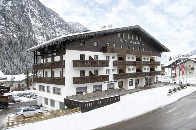Hotel Grohmann Campitello di Fassa Exterior foto